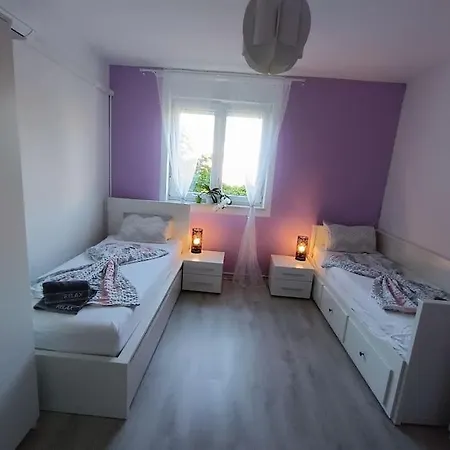 Apartament Apartman Mary *
